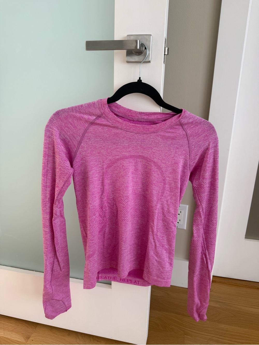 Lululemon Waist Length Swiftly sz4 Pink